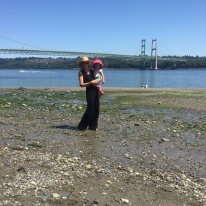 Meet your Posher, Mercedes